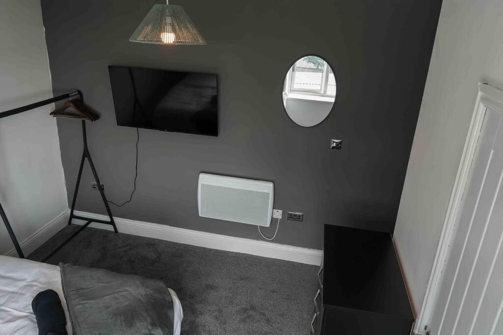 Stunning Two Bed City Centre Apartment Leeds  Exterior photo