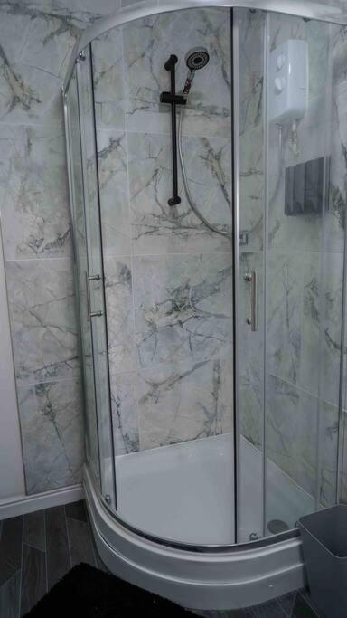 Stunning Two Bed City Centre Apartment Leeds  Exterior photo