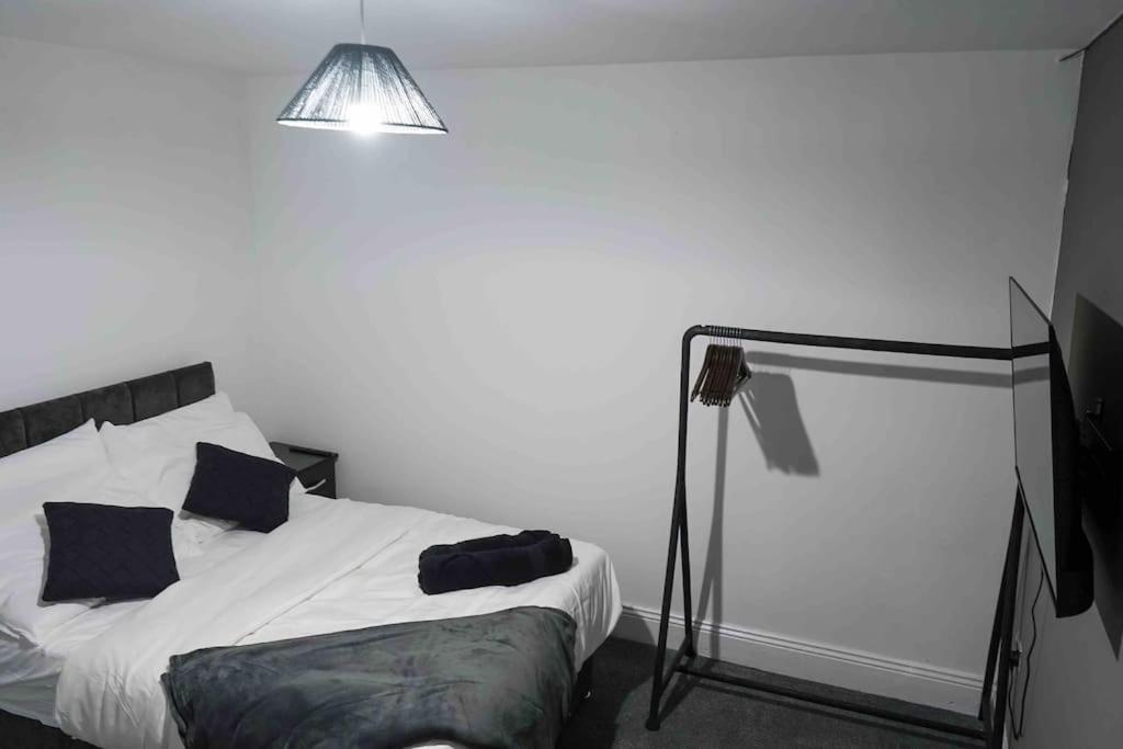 Stunning Two Bed City Centre Apartment Leeds  Exterior photo