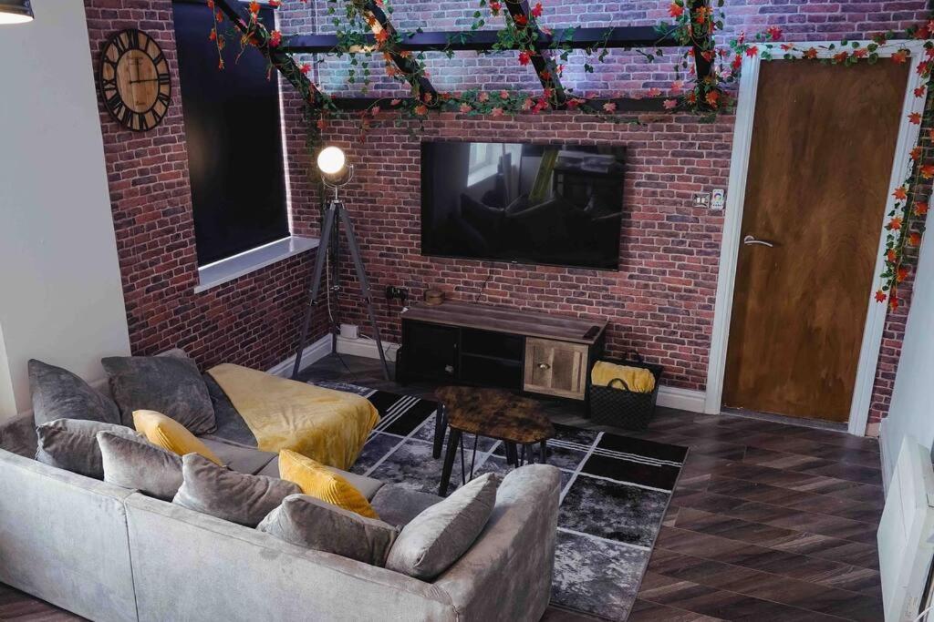 Stunning Two Bed City Centre Apartment Leeds  Exterior photo